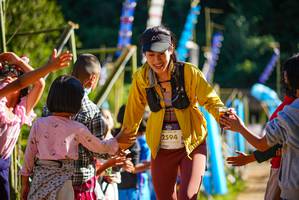 BIB: 2594
                            <button type="button" onclick="openModal(19106458)" class="btn btn-primary btn-sm float-right btn-popup" data-toggle="modal" data-target=".modal-high-quality">
                        <i class="fas fa-shopping-cart"></i> Add to Cart
                    </button>
                                            <button type="button" onclick="isThisMe(19106458, true)" class="btn btn-success btn-sm float-right btn-popup btn-isme hidden" data-toggle="tooltip" data-placement="bottom" title="นี่คือรูปของคุณใช่ไหม คลิกที่นี่เพื่อเอาเข้าอัลบั้ม">
                        <i class="fas fa-plus"></i> Add to album
                    </button>
                    <button type="button" onclick="isThisMe(19106458, false)" class="btn btn-warning btn-sm float-right btn-popup btn-isnotme hidden">
                        <i class="fas fa-ban"></i> Remove from album
                    </button>