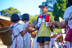 BIB: 
                            <button type="button" onclick="openModal(19096978)" class="btn btn-primary btn-sm float-right btn-popup" data-toggle="modal" data-target=".modal-high-quality">
                        <i class="fas fa-shopping-cart"></i> Add to Cart
                    </button>
                                            <button type="button" onclick="isThisMe(19096978, true)" class="btn btn-success btn-sm float-right btn-popup btn-isme hidden" data-toggle="tooltip" data-placement="bottom" title="นี่คือรูปของคุณใช่ไหม คลิกที่นี่เพื่อเอาเข้าอัลบั้ม">
                        <i class="fas fa-plus"></i> Add to album
                    </button>
                    <button type="button" onclick="isThisMe(19096978, false)" class="btn btn-warning btn-sm float-right btn-popup btn-isnotme hidden">
                        <i class="fas fa-ban"></i> Remove from album
                    </button>