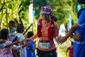 BIB: 3202
                            <button type="button" onclick="openModal(19116900)" class="btn btn-primary btn-sm float-right btn-popup" data-toggle="modal" data-target=".modal-high-quality">
                        <i class="fas fa-shopping-cart"></i> Add to Cart
                    </button>
                                            <button type="button" onclick="isThisMe(19116900, true)" class="btn btn-success btn-sm float-right btn-popup btn-isme hidden" data-toggle="tooltip" data-placement="bottom" title="นี่คือรูปของคุณใช่ไหม คลิกที่นี่เพื่อเอาเข้าอัลบั้ม">
                        <i class="fas fa-plus"></i> Add to album
                    </button>
                    <button type="button" onclick="isThisMe(19116900, false)" class="btn btn-warning btn-sm float-right btn-popup btn-isnotme hidden">
                        <i class="fas fa-ban"></i> Remove from album
                    </button>