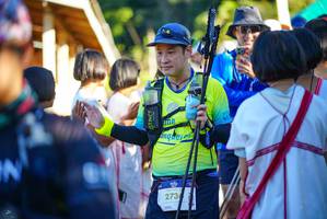 BIB: 273
                            <button type="button" onclick="openModal(19098206)" class="btn btn-primary btn-sm float-right btn-popup" data-toggle="modal" data-target=".modal-high-quality">
                        <i class="fas fa-shopping-cart"></i> Add to Cart
                    </button>
                                            <button type="button" onclick="isThisMe(19098206, true)" class="btn btn-success btn-sm float-right btn-popup btn-isme hidden" data-toggle="tooltip" data-placement="bottom" title="นี่คือรูปของคุณใช่ไหม คลิกที่นี่เพื่อเอาเข้าอัลบั้ม">
                        <i class="fas fa-plus"></i> Add to album
                    </button>
                    <button type="button" onclick="isThisMe(19098206, false)" class="btn btn-warning btn-sm float-right btn-popup btn-isnotme hidden">
                        <i class="fas fa-ban"></i> Remove from album
                    </button>