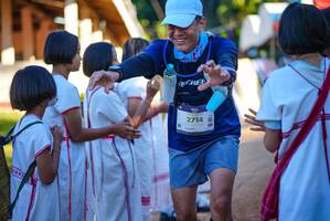 BIB: 2714
                            <button type="button" onclick="openModal(19095666)" class="btn btn-primary btn-sm float-right btn-popup" data-toggle="modal" data-target=".modal-high-quality">
                        <i class="fas fa-shopping-cart"></i> Add to Cart
                    </button>
                                            <button type="button" onclick="isThisMe(19095666, true)" class="btn btn-success btn-sm float-right btn-popup btn-isme hidden" data-toggle="tooltip" data-placement="bottom" title="นี่คือรูปของคุณใช่ไหม คลิกที่นี่เพื่อเอาเข้าอัลบั้ม">
                        <i class="fas fa-plus"></i> Add to album
                    </button>
                    <button type="button" onclick="isThisMe(19095666, false)" class="btn btn-warning btn-sm float-right btn-popup btn-isnotme hidden">
                        <i class="fas fa-ban"></i> Remove from album
                    </button>