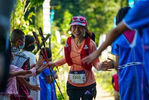 BIB: 3202
                            <button type="button" onclick="openModal(19116892)" class="btn btn-primary btn-sm float-right btn-popup" data-toggle="modal" data-target=".modal-high-quality">
                        <i class="fas fa-shopping-cart"></i> Add to Cart
                    </button>
                                            <button type="button" onclick="isThisMe(19116892, true)" class="btn btn-success btn-sm float-right btn-popup btn-isme hidden" data-toggle="tooltip" data-placement="bottom" title="นี่คือรูปของคุณใช่ไหม คลิกที่นี่เพื่อเอาเข้าอัลบั้ม">
                        <i class="fas fa-plus"></i> Add to album
                    </button>
                    <button type="button" onclick="isThisMe(19116892, false)" class="btn btn-warning btn-sm float-right btn-popup btn-isnotme hidden">
                        <i class="fas fa-ban"></i> Remove from album
                    </button>