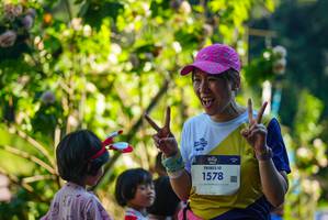 BIB: 1578
                            <button type="button" onclick="openModal(19115465)" class="btn btn-primary btn-sm float-right btn-popup" data-toggle="modal" data-target=".modal-high-quality">
                        <i class="fas fa-shopping-cart"></i> Add to Cart
                    </button>
                                            <button type="button" onclick="isThisMe(19115465, true)" class="btn btn-success btn-sm float-right btn-popup btn-isme hidden" data-toggle="tooltip" data-placement="bottom" title="นี่คือรูปของคุณใช่ไหม คลิกที่นี่เพื่อเอาเข้าอัลบั้ม">
                        <i class="fas fa-plus"></i> Add to album
                    </button>
                    <button type="button" onclick="isThisMe(19115465, false)" class="btn btn-warning btn-sm float-right btn-popup btn-isnotme hidden">
                        <i class="fas fa-ban"></i> Remove from album
                    </button>