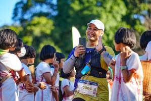 BIB: 3004, 
                            <button type="button" onclick="openModal(19102998)" class="btn btn-primary btn-sm float-right btn-popup" data-toggle="modal" data-target=".modal-high-quality">
                        <i class="fas fa-shopping-cart"></i> Add to Cart
                    </button>
                                            <button type="button" onclick="isThisMe(19102998, true)" class="btn btn-success btn-sm float-right btn-popup btn-isme hidden" data-toggle="tooltip" data-placement="bottom" title="นี่คือรูปของคุณใช่ไหม คลิกที่นี่เพื่อเอาเข้าอัลบั้ม">
                        <i class="fas fa-plus"></i> Add to album
                    </button>
                    <button type="button" onclick="isThisMe(19102998, false)" class="btn btn-warning btn-sm float-right btn-popup btn-isnotme hidden">
                        <i class="fas fa-ban"></i> Remove from album
                    </button>