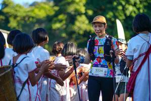 BIB: 2224, 195
                            <button type="button" onclick="openModal(19099273)" class="btn btn-primary btn-sm float-right btn-popup" data-toggle="modal" data-target=".modal-high-quality">
                        <i class="fas fa-shopping-cart"></i> Add to Cart
                    </button>
                                            <button type="button" onclick="isThisMe(19099273, true)" class="btn btn-success btn-sm float-right btn-popup btn-isme hidden" data-toggle="tooltip" data-placement="bottom" title="นี่คือรูปของคุณใช่ไหม คลิกที่นี่เพื่อเอาเข้าอัลบั้ม">
                        <i class="fas fa-plus"></i> Add to album
                    </button>
                    <button type="button" onclick="isThisMe(19099273, false)" class="btn btn-warning btn-sm float-right btn-popup btn-isnotme hidden">
                        <i class="fas fa-ban"></i> Remove from album
                    </button>