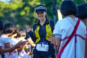 BIB: 3300
                            <button type="button" onclick="openModal(19094853)" class="btn btn-primary btn-sm float-right btn-popup" data-toggle="modal" data-target=".modal-high-quality">
                        <i class="fas fa-shopping-cart"></i> Add to Cart
                    </button>
                                            <button type="button" onclick="isThisMe(19094853, true)" class="btn btn-success btn-sm float-right btn-popup btn-isme hidden" data-toggle="tooltip" data-placement="bottom" title="นี่คือรูปของคุณใช่ไหม คลิกที่นี่เพื่อเอาเข้าอัลบั้ม">
                        <i class="fas fa-plus"></i> Add to album
                    </button>
                    <button type="button" onclick="isThisMe(19094853, false)" class="btn btn-warning btn-sm float-right btn-popup btn-isnotme hidden">
                        <i class="fas fa-ban"></i> Remove from album
                    </button>