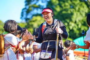 BIB: 3221
                            <button type="button" onclick="openModal(19103211)" class="btn btn-primary btn-sm float-right btn-popup" data-toggle="modal" data-target=".modal-high-quality">
                        <i class="fas fa-shopping-cart"></i> Add to Cart
                    </button>
                                            <button type="button" onclick="isThisMe(19103211, true)" class="btn btn-success btn-sm float-right btn-popup btn-isme hidden" data-toggle="tooltip" data-placement="bottom" title="นี่คือรูปของคุณใช่ไหม คลิกที่นี่เพื่อเอาเข้าอัลบั้ม">
                        <i class="fas fa-plus"></i> Add to album
                    </button>
                    <button type="button" onclick="isThisMe(19103211, false)" class="btn btn-warning btn-sm float-right btn-popup btn-isnotme hidden">
                        <i class="fas fa-ban"></i> Remove from album
                    </button>