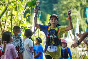 BIB: 285
                            <button type="button" onclick="openModal(19115142)" class="btn btn-primary btn-sm float-right btn-popup" data-toggle="modal" data-target=".modal-high-quality">
                        <i class="fas fa-shopping-cart"></i> Add to Cart
                    </button>
                                            <button type="button" onclick="isThisMe(19115142, true)" class="btn btn-success btn-sm float-right btn-popup btn-isme hidden" data-toggle="tooltip" data-placement="bottom" title="นี่คือรูปของคุณใช่ไหม คลิกที่นี่เพื่อเอาเข้าอัลบั้ม">
                        <i class="fas fa-plus"></i> Add to album
                    </button>
                    <button type="button" onclick="isThisMe(19115142, false)" class="btn btn-warning btn-sm float-right btn-popup btn-isnotme hidden">
                        <i class="fas fa-ban"></i> Remove from album
                    </button>