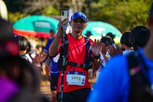 BIB: 300, 2892
                            <button type="button" onclick="openModal(19098025)" class="btn btn-primary btn-sm float-right btn-popup" data-toggle="modal" data-target=".modal-high-quality">
                        <i class="fas fa-shopping-cart"></i> Add to Cart
                    </button>
                                            <button type="button" onclick="isThisMe(19098025, true)" class="btn btn-success btn-sm float-right btn-popup btn-isme hidden" data-toggle="tooltip" data-placement="bottom" title="นี่คือรูปของคุณใช่ไหม คลิกที่นี่เพื่อเอาเข้าอัลบั้ม">
                        <i class="fas fa-plus"></i> Add to album
                    </button>
                    <button type="button" onclick="isThisMe(19098025, false)" class="btn btn-warning btn-sm float-right btn-popup btn-isnotme hidden">
                        <i class="fas fa-ban"></i> Remove from album
                    </button>