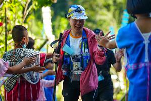 BIB: 619
                            <button type="button" onclick="openModal(19117429)" class="btn btn-primary btn-sm float-right btn-popup" data-toggle="modal" data-target=".modal-high-quality">
                        <i class="fas fa-shopping-cart"></i> Add to Cart
                    </button>
                                            <button type="button" onclick="isThisMe(19117429, true)" class="btn btn-success btn-sm float-right btn-popup btn-isme hidden" data-toggle="tooltip" data-placement="bottom" title="นี่คือรูปของคุณใช่ไหม คลิกที่นี่เพื่อเอาเข้าอัลบั้ม">
                        <i class="fas fa-plus"></i> Add to album
                    </button>
                    <button type="button" onclick="isThisMe(19117429, false)" class="btn btn-warning btn-sm float-right btn-popup btn-isnotme hidden">
                        <i class="fas fa-ban"></i> Remove from album
                    </button>