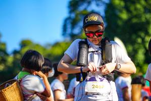 BIB: 2467
                            <button type="button" onclick="openModal(19103094)" class="btn btn-primary btn-sm float-right btn-popup" data-toggle="modal" data-target=".modal-high-quality">
                        <i class="fas fa-shopping-cart"></i> Add to Cart
                    </button>
                                            <button type="button" onclick="isThisMe(19103094, true)" class="btn btn-success btn-sm float-right btn-popup btn-isme hidden" data-toggle="tooltip" data-placement="bottom" title="นี่คือรูปของคุณใช่ไหม คลิกที่นี่เพื่อเอาเข้าอัลบั้ม">
                        <i class="fas fa-plus"></i> Add to album
                    </button>
                    <button type="button" onclick="isThisMe(19103094, false)" class="btn btn-warning btn-sm float-right btn-popup btn-isnotme hidden">
                        <i class="fas fa-ban"></i> Remove from album
                    </button>