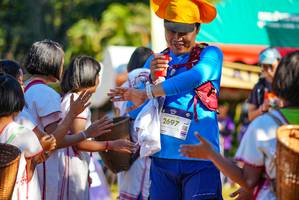 BIB: 2697
                            <button type="button" onclick="openModal(19104903)" class="btn btn-primary btn-sm float-right btn-popup" data-toggle="modal" data-target=".modal-high-quality">
                        <i class="fas fa-shopping-cart"></i> Add to Cart
                    </button>
                                            <button type="button" onclick="isThisMe(19104903, true)" class="btn btn-success btn-sm float-right btn-popup btn-isme hidden" data-toggle="tooltip" data-placement="bottom" title="นี่คือรูปของคุณใช่ไหม คลิกที่นี่เพื่อเอาเข้าอัลบั้ม">
                        <i class="fas fa-plus"></i> Add to album
                    </button>
                    <button type="button" onclick="isThisMe(19104903, false)" class="btn btn-warning btn-sm float-right btn-popup btn-isnotme hidden">
                        <i class="fas fa-ban"></i> Remove from album
                    </button>