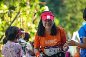 BIB: 1452
                            <button type="button" onclick="openModal(19118175)" class="btn btn-primary btn-sm float-right btn-popup" data-toggle="modal" data-target=".modal-high-quality">
                        <i class="fas fa-shopping-cart"></i> Add to Cart
                    </button>
                                            <button type="button" onclick="isThisMe(19118175, true)" class="btn btn-success btn-sm float-right btn-popup btn-isme hidden" data-toggle="tooltip" data-placement="bottom" title="นี่คือรูปของคุณใช่ไหม คลิกที่นี่เพื่อเอาเข้าอัลบั้ม">
                        <i class="fas fa-plus"></i> Add to album
                    </button>
                    <button type="button" onclick="isThisMe(19118175, false)" class="btn btn-warning btn-sm float-right btn-popup btn-isnotme hidden">
                        <i class="fas fa-ban"></i> Remove from album
                    </button>