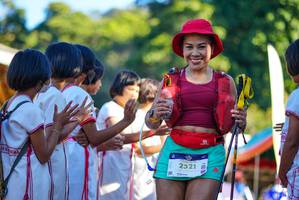 BIB: 2321
                            <button type="button" onclick="openModal(19100403)" class="btn btn-primary btn-sm float-right btn-popup" data-toggle="modal" data-target=".modal-high-quality">
                        <i class="fas fa-shopping-cart"></i> Add to Cart
                    </button>
                                            <button type="button" onclick="isThisMe(19100403, true)" class="btn btn-success btn-sm float-right btn-popup btn-isme hidden" data-toggle="tooltip" data-placement="bottom" title="นี่คือรูปของคุณใช่ไหม คลิกที่นี่เพื่อเอาเข้าอัลบั้ม">
                        <i class="fas fa-plus"></i> Add to album
                    </button>
                    <button type="button" onclick="isThisMe(19100403, false)" class="btn btn-warning btn-sm float-right btn-popup btn-isnotme hidden">
                        <i class="fas fa-ban"></i> Remove from album
                    </button>