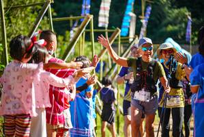 BIB: 1543, 3189
                            <button type="button" onclick="openModal(19108709)" class="btn btn-primary btn-sm float-right btn-popup" data-toggle="modal" data-target=".modal-high-quality">
                        <i class="fas fa-shopping-cart"></i> Add to Cart
                    </button>
                                            <button type="button" onclick="isThisMe(19108709, true)" class="btn btn-success btn-sm float-right btn-popup btn-isme hidden" data-toggle="tooltip" data-placement="bottom" title="นี่คือรูปของคุณใช่ไหม คลิกที่นี่เพื่อเอาเข้าอัลบั้ม">
                        <i class="fas fa-plus"></i> Add to album
                    </button>
                    <button type="button" onclick="isThisMe(19108709, false)" class="btn btn-warning btn-sm float-right btn-popup btn-isnotme hidden">
                        <i class="fas fa-ban"></i> Remove from album
                    </button>