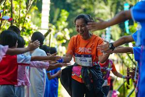 BIB: 1449
                            <button type="button" onclick="openModal(19115409)" class="btn btn-primary btn-sm float-right btn-popup" data-toggle="modal" data-target=".modal-high-quality">
                        <i class="fas fa-shopping-cart"></i> Add to Cart
                    </button>
                                            <button type="button" onclick="isThisMe(19115409, true)" class="btn btn-success btn-sm float-right btn-popup btn-isme hidden" data-toggle="tooltip" data-placement="bottom" title="นี่คือรูปของคุณใช่ไหม คลิกที่นี่เพื่อเอาเข้าอัลบั้ม">
                        <i class="fas fa-plus"></i> Add to album
                    </button>
                    <button type="button" onclick="isThisMe(19115409, false)" class="btn btn-warning btn-sm float-right btn-popup btn-isnotme hidden">
                        <i class="fas fa-ban"></i> Remove from album
                    </button>