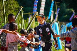 BIB: 051
                            <button type="button" onclick="openModal(19093228)" class="btn btn-primary btn-sm float-right btn-popup" data-toggle="modal" data-target=".modal-high-quality">
                        <i class="fas fa-shopping-cart"></i> Add to Cart
                    </button>
                                            <button type="button" onclick="isThisMe(19093228, true)" class="btn btn-success btn-sm float-right btn-popup btn-isme hidden" data-toggle="tooltip" data-placement="bottom" title="นี่คือรูปของคุณใช่ไหม คลิกที่นี่เพื่อเอาเข้าอัลบั้ม">
                        <i class="fas fa-plus"></i> Add to album
                    </button>
                    <button type="button" onclick="isThisMe(19093228, false)" class="btn btn-warning btn-sm float-right btn-popup btn-isnotme hidden">
                        <i class="fas fa-ban"></i> Remove from album
                    </button>