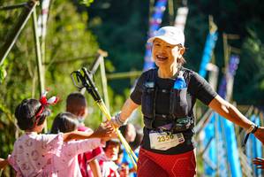 BIB: 2350
                            <button type="button" onclick="openModal(19108539)" class="btn btn-primary btn-sm float-right btn-popup" data-toggle="modal" data-target=".modal-high-quality">
                        <i class="fas fa-shopping-cart"></i> Add to Cart
                    </button>
                                            <button type="button" onclick="isThisMe(19108539, true)" class="btn btn-success btn-sm float-right btn-popup btn-isme hidden" data-toggle="tooltip" data-placement="bottom" title="นี่คือรูปของคุณใช่ไหม คลิกที่นี่เพื่อเอาเข้าอัลบั้ม">
                        <i class="fas fa-plus"></i> Add to album
                    </button>
                    <button type="button" onclick="isThisMe(19108539, false)" class="btn btn-warning btn-sm float-right btn-popup btn-isnotme hidden">
                        <i class="fas fa-ban"></i> Remove from album
                    </button>