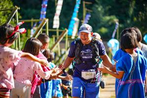 BIB: 2423
                            <button type="button" onclick="openModal(19107011)" class="btn btn-primary btn-sm float-right btn-popup" data-toggle="modal" data-target=".modal-high-quality">
                        <i class="fas fa-shopping-cart"></i> Add to Cart
                    </button>
                                            <button type="button" onclick="isThisMe(19107011, true)" class="btn btn-success btn-sm float-right btn-popup btn-isme hidden" data-toggle="tooltip" data-placement="bottom" title="นี่คือรูปของคุณใช่ไหม คลิกที่นี่เพื่อเอาเข้าอัลบั้ม">
                        <i class="fas fa-plus"></i> Add to album
                    </button>
                    <button type="button" onclick="isThisMe(19107011, false)" class="btn btn-warning btn-sm float-right btn-popup btn-isnotme hidden">
                        <i class="fas fa-ban"></i> Remove from album
                    </button>