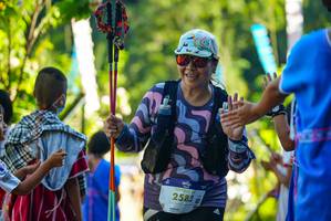 BIB: 2582
                            <button type="button" onclick="openModal(19117068)" class="btn btn-primary btn-sm float-right btn-popup" data-toggle="modal" data-target=".modal-high-quality">
                        <i class="fas fa-shopping-cart"></i> Add to Cart
                    </button>
                                            <button type="button" onclick="isThisMe(19117068, true)" class="btn btn-success btn-sm float-right btn-popup btn-isme hidden" data-toggle="tooltip" data-placement="bottom" title="นี่คือรูปของคุณใช่ไหม คลิกที่นี่เพื่อเอาเข้าอัลบั้ม">
                        <i class="fas fa-plus"></i> Add to album
                    </button>
                    <button type="button" onclick="isThisMe(19117068, false)" class="btn btn-warning btn-sm float-right btn-popup btn-isnotme hidden">
                        <i class="fas fa-ban"></i> Remove from album
                    </button>