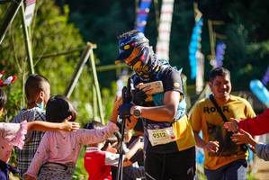 BIB: 9512, 
                            <button type="button" onclick="openModal(19093186)" class="btn btn-primary btn-sm float-right btn-popup" data-toggle="modal" data-target=".modal-high-quality">
                        <i class="fas fa-shopping-cart"></i> Add to Cart
                    </button>
                                            <button type="button" onclick="isThisMe(19093186, true)" class="btn btn-success btn-sm float-right btn-popup btn-isme hidden" data-toggle="tooltip" data-placement="bottom" title="นี่คือรูปของคุณใช่ไหม คลิกที่นี่เพื่อเอาเข้าอัลบั้ม">
                        <i class="fas fa-plus"></i> Add to album
                    </button>
                    <button type="button" onclick="isThisMe(19093186, false)" class="btn btn-warning btn-sm float-right btn-popup btn-isnotme hidden">
                        <i class="fas fa-ban"></i> Remove from album
                    </button>