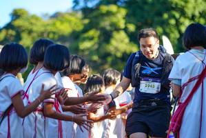 BIB: 2943
                            <button type="button" onclick="openModal(19099909)" class="btn btn-primary btn-sm float-right btn-popup" data-toggle="modal" data-target=".modal-high-quality">
                        <i class="fas fa-shopping-cart"></i> Add to Cart
                    </button>
                                            <button type="button" onclick="isThisMe(19099909, true)" class="btn btn-success btn-sm float-right btn-popup btn-isme hidden" data-toggle="tooltip" data-placement="bottom" title="นี่คือรูปของคุณใช่ไหม คลิกที่นี่เพื่อเอาเข้าอัลบั้ม">
                        <i class="fas fa-plus"></i> Add to album
                    </button>
                    <button type="button" onclick="isThisMe(19099909, false)" class="btn btn-warning btn-sm float-right btn-popup btn-isnotme hidden">
                        <i class="fas fa-ban"></i> Remove from album
                    </button>