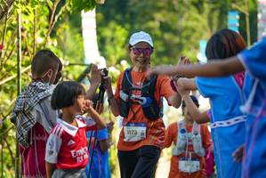 BIB: 3173
                            <button type="button" onclick="openModal(19118103)" class="btn btn-primary btn-sm float-right btn-popup" data-toggle="modal" data-target=".modal-high-quality">
                        <i class="fas fa-shopping-cart"></i> Add to Cart
                    </button>
                                            <button type="button" onclick="isThisMe(19118103, true)" class="btn btn-success btn-sm float-right btn-popup btn-isme hidden" data-toggle="tooltip" data-placement="bottom" title="นี่คือรูปของคุณใช่ไหม คลิกที่นี่เพื่อเอาเข้าอัลบั้ม">
                        <i class="fas fa-plus"></i> Add to album
                    </button>
                    <button type="button" onclick="isThisMe(19118103, false)" class="btn btn-warning btn-sm float-right btn-popup btn-isnotme hidden">
                        <i class="fas fa-ban"></i> Remove from album
                    </button>