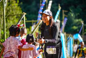 BIB: 3175
                            <button type="button" onclick="openModal(19107704)" class="btn btn-primary btn-sm float-right btn-popup" data-toggle="modal" data-target=".modal-high-quality">
                        <i class="fas fa-shopping-cart"></i> Add to Cart
                    </button>
                                            <button type="button" onclick="isThisMe(19107704, true)" class="btn btn-success btn-sm float-right btn-popup btn-isme hidden" data-toggle="tooltip" data-placement="bottom" title="นี่คือรูปของคุณใช่ไหม คลิกที่นี่เพื่อเอาเข้าอัลบั้ม">
                        <i class="fas fa-plus"></i> Add to album
                    </button>
                    <button type="button" onclick="isThisMe(19107704, false)" class="btn btn-warning btn-sm float-right btn-popup btn-isnotme hidden">
                        <i class="fas fa-ban"></i> Remove from album
                    </button>