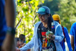 BIB: 930
                            <button type="button" onclick="openModal(19115674)" class="btn btn-primary btn-sm float-right btn-popup" data-toggle="modal" data-target=".modal-high-quality">
                        <i class="fas fa-shopping-cart"></i> Add to Cart
                    </button>
                                            <button type="button" onclick="isThisMe(19115674, true)" class="btn btn-success btn-sm float-right btn-popup btn-isme hidden" data-toggle="tooltip" data-placement="bottom" title="นี่คือรูปของคุณใช่ไหม คลิกที่นี่เพื่อเอาเข้าอัลบั้ม">
                        <i class="fas fa-plus"></i> Add to album
                    </button>
                    <button type="button" onclick="isThisMe(19115674, false)" class="btn btn-warning btn-sm float-right btn-popup btn-isnotme hidden">
                        <i class="fas fa-ban"></i> Remove from album
                    </button>