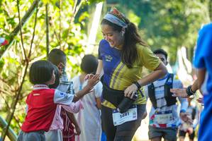 BIB: 1441, 3459
                            <button type="button" onclick="openModal(19114975)" class="btn btn-primary btn-sm float-right btn-popup" data-toggle="modal" data-target=".modal-high-quality">
                        <i class="fas fa-shopping-cart"></i> Add to Cart
                    </button>
                                            <button type="button" onclick="isThisMe(19114975, true)" class="btn btn-success btn-sm float-right btn-popup btn-isme hidden" data-toggle="tooltip" data-placement="bottom" title="นี่คือรูปของคุณใช่ไหม คลิกที่นี่เพื่อเอาเข้าอัลบั้ม">
                        <i class="fas fa-plus"></i> Add to album
                    </button>
                    <button type="button" onclick="isThisMe(19114975, false)" class="btn btn-warning btn-sm float-right btn-popup btn-isnotme hidden">
                        <i class="fas fa-ban"></i> Remove from album
                    </button>