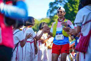 BIB: 2817
                            <button type="button" onclick="openModal(19097163)" class="btn btn-primary btn-sm float-right btn-popup" data-toggle="modal" data-target=".modal-high-quality">
                        <i class="fas fa-shopping-cart"></i> Add to Cart
                    </button>
                                            <button type="button" onclick="isThisMe(19097163, true)" class="btn btn-success btn-sm float-right btn-popup btn-isme hidden" data-toggle="tooltip" data-placement="bottom" title="นี่คือรูปของคุณใช่ไหม คลิกที่นี่เพื่อเอาเข้าอัลบั้ม">
                        <i class="fas fa-plus"></i> Add to album
                    </button>
                    <button type="button" onclick="isThisMe(19097163, false)" class="btn btn-warning btn-sm float-right btn-popup btn-isnotme hidden">
                        <i class="fas fa-ban"></i> Remove from album
                    </button>