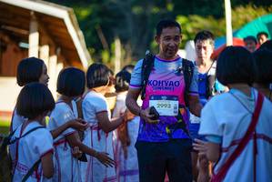 BIB: 2993
                            <button type="button" onclick="openModal(19095290)" class="btn btn-primary btn-sm float-right btn-popup" data-toggle="modal" data-target=".modal-high-quality">
                        <i class="fas fa-shopping-cart"></i> Add to Cart
                    </button>
                                            <button type="button" onclick="isThisMe(19095290, true)" class="btn btn-success btn-sm float-right btn-popup btn-isme hidden" data-toggle="tooltip" data-placement="bottom" title="นี่คือรูปของคุณใช่ไหม คลิกที่นี่เพื่อเอาเข้าอัลบั้ม">
                        <i class="fas fa-plus"></i> Add to album
                    </button>
                    <button type="button" onclick="isThisMe(19095290, false)" class="btn btn-warning btn-sm float-right btn-popup btn-isnotme hidden">
                        <i class="fas fa-ban"></i> Remove from album
                    </button>