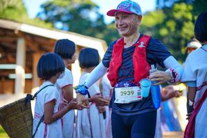 BIB: 2939
                            <button type="button" onclick="openModal(19095800)" class="btn btn-primary btn-sm float-right btn-popup" data-toggle="modal" data-target=".modal-high-quality">
                        <i class="fas fa-shopping-cart"></i> Add to Cart
                    </button>
                                            <button type="button" onclick="isThisMe(19095800, true)" class="btn btn-success btn-sm float-right btn-popup btn-isme hidden" data-toggle="tooltip" data-placement="bottom" title="นี่คือรูปของคุณใช่ไหม คลิกที่นี่เพื่อเอาเข้าอัลบั้ม">
                        <i class="fas fa-plus"></i> Add to album
                    </button>
                    <button type="button" onclick="isThisMe(19095800, false)" class="btn btn-warning btn-sm float-right btn-popup btn-isnotme hidden">
                        <i class="fas fa-ban"></i> Remove from album
                    </button>