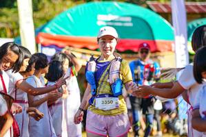 BIB: 3350
                            <button type="button" onclick="openModal(19106110)" class="btn btn-primary btn-sm float-right btn-popup" data-toggle="modal" data-target=".modal-high-quality">
                        <i class="fas fa-shopping-cart"></i> Add to Cart
                    </button>
                                            <button type="button" onclick="isThisMe(19106110, true)" class="btn btn-success btn-sm float-right btn-popup btn-isme hidden" data-toggle="tooltip" data-placement="bottom" title="นี่คือรูปของคุณใช่ไหม คลิกที่นี่เพื่อเอาเข้าอัลบั้ม">
                        <i class="fas fa-plus"></i> Add to album
                    </button>
                    <button type="button" onclick="isThisMe(19106110, false)" class="btn btn-warning btn-sm float-right btn-popup btn-isnotme hidden">
                        <i class="fas fa-ban"></i> Remove from album
                    </button>