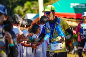 BIB: 2211
                            <button type="button" onclick="openModal(19105803)" class="btn btn-primary btn-sm float-right btn-popup" data-toggle="modal" data-target=".modal-high-quality">
                        <i class="fas fa-shopping-cart"></i> Add to Cart
                    </button>
                                            <button type="button" onclick="isThisMe(19105803, true)" class="btn btn-success btn-sm float-right btn-popup btn-isme hidden" data-toggle="tooltip" data-placement="bottom" title="นี่คือรูปของคุณใช่ไหม คลิกที่นี่เพื่อเอาเข้าอัลบั้ม">
                        <i class="fas fa-plus"></i> Add to album
                    </button>
                    <button type="button" onclick="isThisMe(19105803, false)" class="btn btn-warning btn-sm float-right btn-popup btn-isnotme hidden">
                        <i class="fas fa-ban"></i> Remove from album
                    </button>