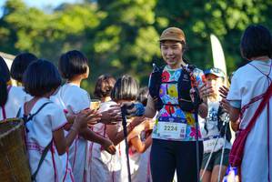 BIB: 2224, 339
                            <button type="button" onclick="openModal(19099278)" class="btn btn-primary btn-sm float-right btn-popup" data-toggle="modal" data-target=".modal-high-quality">
                        <i class="fas fa-shopping-cart"></i> Add to Cart
                    </button>
                                            <button type="button" onclick="isThisMe(19099278, true)" class="btn btn-success btn-sm float-right btn-popup btn-isme hidden" data-toggle="tooltip" data-placement="bottom" title="นี่คือรูปของคุณใช่ไหม คลิกที่นี่เพื่อเอาเข้าอัลบั้ม">
                        <i class="fas fa-plus"></i> Add to album
                    </button>
                    <button type="button" onclick="isThisMe(19099278, false)" class="btn btn-warning btn-sm float-right btn-popup btn-isnotme hidden">
                        <i class="fas fa-ban"></i> Remove from album
                    </button>