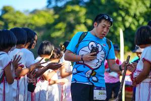 BIB: 104, 2959
                            <button type="button" onclick="openModal(19100517)" class="btn btn-primary btn-sm float-right btn-popup" data-toggle="modal" data-target=".modal-high-quality">
                        <i class="fas fa-shopping-cart"></i> Add to Cart
                    </button>
                                            <button type="button" onclick="isThisMe(19100517, true)" class="btn btn-success btn-sm float-right btn-popup btn-isme hidden" data-toggle="tooltip" data-placement="bottom" title="นี่คือรูปของคุณใช่ไหม คลิกที่นี่เพื่อเอาเข้าอัลบั้ม">
                        <i class="fas fa-plus"></i> Add to album
                    </button>
                    <button type="button" onclick="isThisMe(19100517, false)" class="btn btn-warning btn-sm float-right btn-popup btn-isnotme hidden">
                        <i class="fas fa-ban"></i> Remove from album
                    </button>