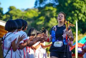 BIB: 3181
                            <button type="button" onclick="openModal(19100555)" class="btn btn-primary btn-sm float-right btn-popup" data-toggle="modal" data-target=".modal-high-quality">
                        <i class="fas fa-shopping-cart"></i> Add to Cart
                    </button>
                                            <button type="button" onclick="isThisMe(19100555, true)" class="btn btn-success btn-sm float-right btn-popup btn-isme hidden" data-toggle="tooltip" data-placement="bottom" title="นี่คือรูปของคุณใช่ไหม คลิกที่นี่เพื่อเอาเข้าอัลบั้ม">
                        <i class="fas fa-plus"></i> Add to album
                    </button>
                    <button type="button" onclick="isThisMe(19100555, false)" class="btn btn-warning btn-sm float-right btn-popup btn-isnotme hidden">
                        <i class="fas fa-ban"></i> Remove from album
                    </button>