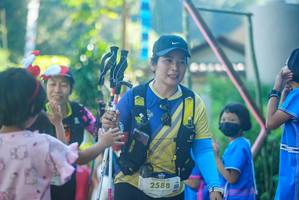 BIB: 2588
                            <button type="button" onclick="openModal(19114292)" class="btn btn-primary btn-sm float-right btn-popup" data-toggle="modal" data-target=".modal-high-quality">
                        <i class="fas fa-shopping-cart"></i> Add to Cart
                    </button>
                                            <button type="button" onclick="isThisMe(19114292, true)" class="btn btn-success btn-sm float-right btn-popup btn-isme hidden" data-toggle="tooltip" data-placement="bottom" title="นี่คือรูปของคุณใช่ไหม คลิกที่นี่เพื่อเอาเข้าอัลบั้ม">
                        <i class="fas fa-plus"></i> Add to album
                    </button>
                    <button type="button" onclick="isThisMe(19114292, false)" class="btn btn-warning btn-sm float-right btn-popup btn-isnotme hidden">
                        <i class="fas fa-ban"></i> Remove from album
                    </button>