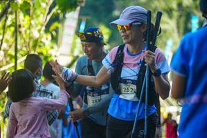 BIB: 281, 2527
                            <button type="button" onclick="openModal(19114553)" class="btn btn-primary btn-sm float-right btn-popup" data-toggle="modal" data-target=".modal-high-quality">
                        <i class="fas fa-shopping-cart"></i> Add to Cart
                    </button>
                                            <button type="button" onclick="isThisMe(19114553, true)" class="btn btn-success btn-sm float-right btn-popup btn-isme hidden" data-toggle="tooltip" data-placement="bottom" title="นี่คือรูปของคุณใช่ไหม คลิกที่นี่เพื่อเอาเข้าอัลบั้ม">
                        <i class="fas fa-plus"></i> Add to album
                    </button>
                    <button type="button" onclick="isThisMe(19114553, false)" class="btn btn-warning btn-sm float-right btn-popup btn-isnotme hidden">
                        <i class="fas fa-ban"></i> Remove from album
                    </button>