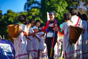 BIB: 2418
                            <button type="button" onclick="openModal(19102751)" class="btn btn-primary btn-sm float-right btn-popup" data-toggle="modal" data-target=".modal-high-quality">
                        <i class="fas fa-shopping-cart"></i> Add to Cart
                    </button>
                                            <button type="button" onclick="isThisMe(19102751, true)" class="btn btn-success btn-sm float-right btn-popup btn-isme hidden" data-toggle="tooltip" data-placement="bottom" title="นี่คือรูปของคุณใช่ไหม คลิกที่นี่เพื่อเอาเข้าอัลบั้ม">
                        <i class="fas fa-plus"></i> Add to album
                    </button>
                    <button type="button" onclick="isThisMe(19102751, false)" class="btn btn-warning btn-sm float-right btn-popup btn-isnotme hidden">
                        <i class="fas fa-ban"></i> Remove from album
                    </button>