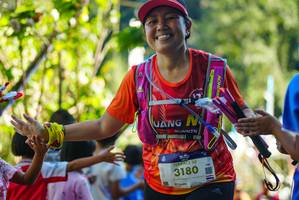 BIB: 3180, 140
                            <button type="button" onclick="openModal(19115454)" class="btn btn-primary btn-sm float-right btn-popup" data-toggle="modal" data-target=".modal-high-quality">
                        <i class="fas fa-shopping-cart"></i> Add to Cart
                    </button>
                                            <button type="button" onclick="isThisMe(19115454, true)" class="btn btn-success btn-sm float-right btn-popup btn-isme hidden" data-toggle="tooltip" data-placement="bottom" title="นี่คือรูปของคุณใช่ไหม คลิกที่นี่เพื่อเอาเข้าอัลบั้ม">
                        <i class="fas fa-plus"></i> Add to album
                    </button>
                    <button type="button" onclick="isThisMe(19115454, false)" class="btn btn-warning btn-sm float-right btn-popup btn-isnotme hidden">
                        <i class="fas fa-ban"></i> Remove from album
                    </button>