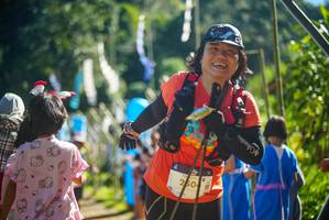 BIB: 250
                            <button type="button" onclick="openModal(19112075)" class="btn btn-primary btn-sm float-right btn-popup" data-toggle="modal" data-target=".modal-high-quality">
                        <i class="fas fa-shopping-cart"></i> Add to Cart
                    </button>
                                            <button type="button" onclick="isThisMe(19112075, true)" class="btn btn-success btn-sm float-right btn-popup btn-isme hidden" data-toggle="tooltip" data-placement="bottom" title="นี่คือรูปของคุณใช่ไหม คลิกที่นี่เพื่อเอาเข้าอัลบั้ม">
                        <i class="fas fa-plus"></i> Add to album
                    </button>
                    <button type="button" onclick="isThisMe(19112075, false)" class="btn btn-warning btn-sm float-right btn-popup btn-isnotme hidden">
                        <i class="fas fa-ban"></i> Remove from album
                    </button>