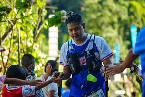 BIB: 8295
                            <button type="button" onclick="openModal(19115902)" class="btn btn-primary btn-sm float-right btn-popup" data-toggle="modal" data-target=".modal-high-quality">
                        <i class="fas fa-shopping-cart"></i> Add to Cart
                    </button>
                                            <button type="button" onclick="isThisMe(19115902, true)" class="btn btn-success btn-sm float-right btn-popup btn-isme hidden" data-toggle="tooltip" data-placement="bottom" title="นี่คือรูปของคุณใช่ไหม คลิกที่นี่เพื่อเอาเข้าอัลบั้ม">
                        <i class="fas fa-plus"></i> Add to album
                    </button>
                    <button type="button" onclick="isThisMe(19115902, false)" class="btn btn-warning btn-sm float-right btn-popup btn-isnotme hidden">
                        <i class="fas fa-ban"></i> Remove from album
                    </button>