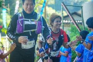 BIB: 739, 2044
                            <button type="button" onclick="openModal(19114610)" class="btn btn-primary btn-sm float-right btn-popup" data-toggle="modal" data-target=".modal-high-quality">
                        <i class="fas fa-shopping-cart"></i> Add to Cart
                    </button>
                                            <button type="button" onclick="isThisMe(19114610, true)" class="btn btn-success btn-sm float-right btn-popup btn-isme hidden" data-toggle="tooltip" data-placement="bottom" title="นี่คือรูปของคุณใช่ไหม คลิกที่นี่เพื่อเอาเข้าอัลบั้ม">
                        <i class="fas fa-plus"></i> Add to album
                    </button>
                    <button type="button" onclick="isThisMe(19114610, false)" class="btn btn-warning btn-sm float-right btn-popup btn-isnotme hidden">
                        <i class="fas fa-ban"></i> Remove from album
                    </button>