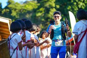 BIB: 238, 000, 300
                            <button type="button" onclick="openModal(19099492)" class="btn btn-primary btn-sm float-right btn-popup" data-toggle="modal" data-target=".modal-high-quality">
                        <i class="fas fa-shopping-cart"></i> Add to Cart
                    </button>
                                            <button type="button" onclick="isThisMe(19099492, true)" class="btn btn-success btn-sm float-right btn-popup btn-isme hidden" data-toggle="tooltip" data-placement="bottom" title="นี่คือรูปของคุณใช่ไหม คลิกที่นี่เพื่อเอาเข้าอัลบั้ม">
                        <i class="fas fa-plus"></i> Add to album
                    </button>
                    <button type="button" onclick="isThisMe(19099492, false)" class="btn btn-warning btn-sm float-right btn-popup btn-isnotme hidden">
                        <i class="fas fa-ban"></i> Remove from album
                    </button>