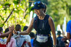 BIB: 1407
                            <button type="button" onclick="openModal(19116386)" class="btn btn-primary btn-sm float-right btn-popup" data-toggle="modal" data-target=".modal-high-quality">
                        <i class="fas fa-shopping-cart"></i> Add to Cart
                    </button>
                                            <button type="button" onclick="isThisMe(19116386, true)" class="btn btn-success btn-sm float-right btn-popup btn-isme hidden" data-toggle="tooltip" data-placement="bottom" title="นี่คือรูปของคุณใช่ไหม คลิกที่นี่เพื่อเอาเข้าอัลบั้ม">
                        <i class="fas fa-plus"></i> Add to album
                    </button>
                    <button type="button" onclick="isThisMe(19116386, false)" class="btn btn-warning btn-sm float-right btn-popup btn-isnotme hidden">
                        <i class="fas fa-ban"></i> Remove from album
                    </button>