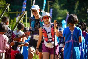 BIB: 220, 3247, 
                            <button type="button" onclick="openModal(19110371)" class="btn btn-primary btn-sm float-right btn-popup" data-toggle="modal" data-target=".modal-high-quality">
                        <i class="fas fa-shopping-cart"></i> Add to Cart
                    </button>
                                            <button type="button" onclick="isThisMe(19110371, true)" class="btn btn-success btn-sm float-right btn-popup btn-isme hidden" data-toggle="tooltip" data-placement="bottom" title="นี่คือรูปของคุณใช่ไหม คลิกที่นี่เพื่อเอาเข้าอัลบั้ม">
                        <i class="fas fa-plus"></i> Add to album
                    </button>
                    <button type="button" onclick="isThisMe(19110371, false)" class="btn btn-warning btn-sm float-right btn-popup btn-isnotme hidden">
                        <i class="fas fa-ban"></i> Remove from album
                    </button>