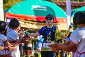 BIB: 253
                            <button type="button" onclick="openModal(19104412)" class="btn btn-primary btn-sm float-right btn-popup" data-toggle="modal" data-target=".modal-high-quality">
                        <i class="fas fa-shopping-cart"></i> Add to Cart
                    </button>
                                            <button type="button" onclick="isThisMe(19104412, true)" class="btn btn-success btn-sm float-right btn-popup btn-isme hidden" data-toggle="tooltip" data-placement="bottom" title="นี่คือรูปของคุณใช่ไหม คลิกที่นี่เพื่อเอาเข้าอัลบั้ม">
                        <i class="fas fa-plus"></i> Add to album
                    </button>
                    <button type="button" onclick="isThisMe(19104412, false)" class="btn btn-warning btn-sm float-right btn-popup btn-isnotme hidden">
                        <i class="fas fa-ban"></i> Remove from album
                    </button>