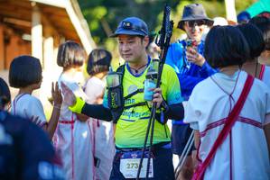 BIB: 273
                            <button type="button" onclick="openModal(19098203)" class="btn btn-primary btn-sm float-right btn-popup" data-toggle="modal" data-target=".modal-high-quality">
                        <i class="fas fa-shopping-cart"></i> Add to Cart
                    </button>
                                            <button type="button" onclick="isThisMe(19098203, true)" class="btn btn-success btn-sm float-right btn-popup btn-isme hidden" data-toggle="tooltip" data-placement="bottom" title="นี่คือรูปของคุณใช่ไหม คลิกที่นี่เพื่อเอาเข้าอัลบั้ม">
                        <i class="fas fa-plus"></i> Add to album
                    </button>
                    <button type="button" onclick="isThisMe(19098203, false)" class="btn btn-warning btn-sm float-right btn-popup btn-isnotme hidden">
                        <i class="fas fa-ban"></i> Remove from album
                    </button>